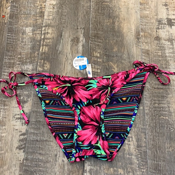 La Vie En Rose Other - 2/25 🔥New La vie en Rose gorgeous bikini bottoms